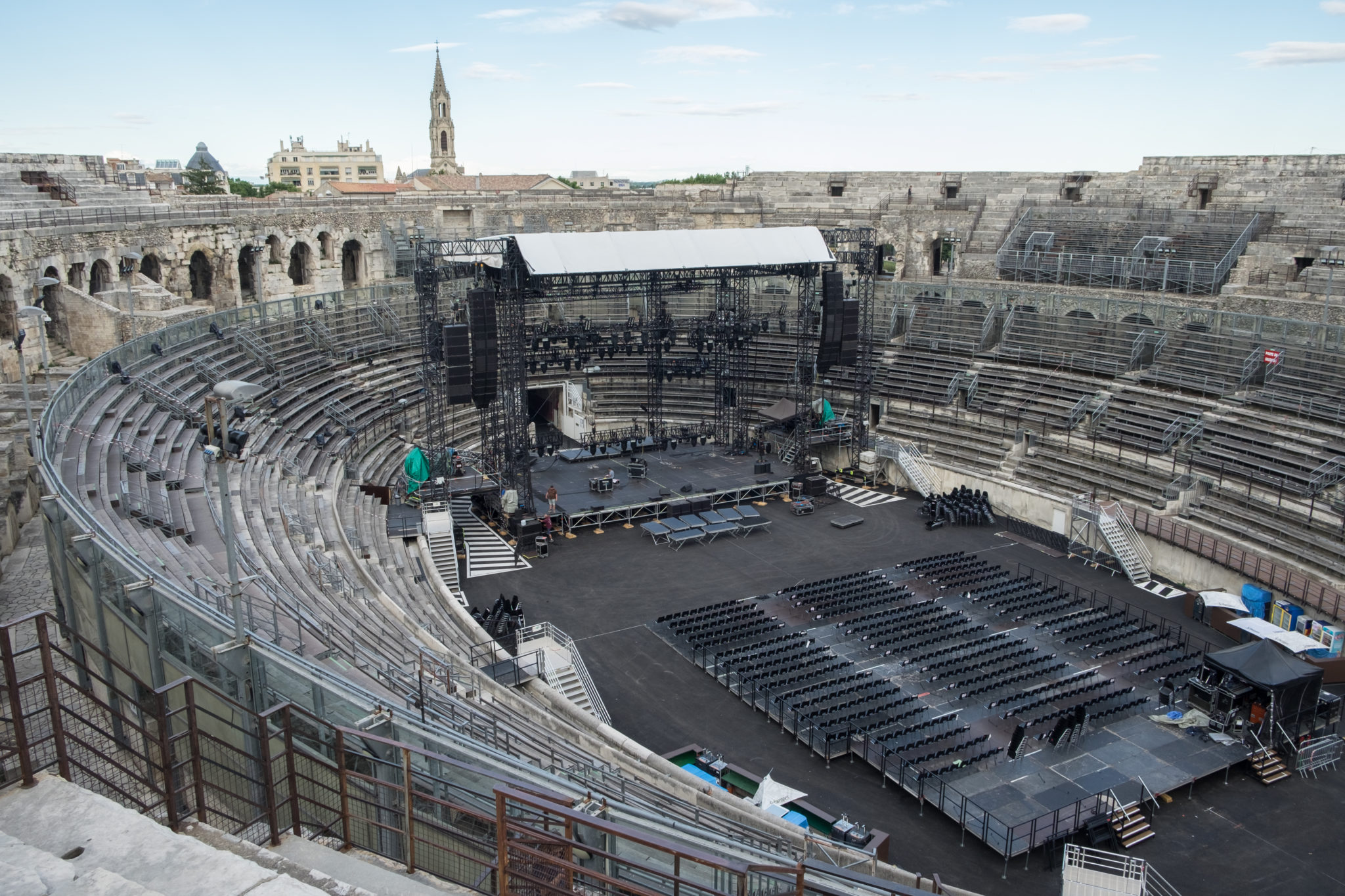 what to do in nimes france